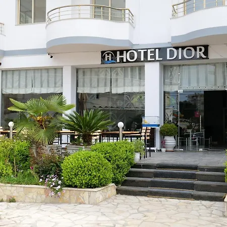 Dior ホテル Sarandë